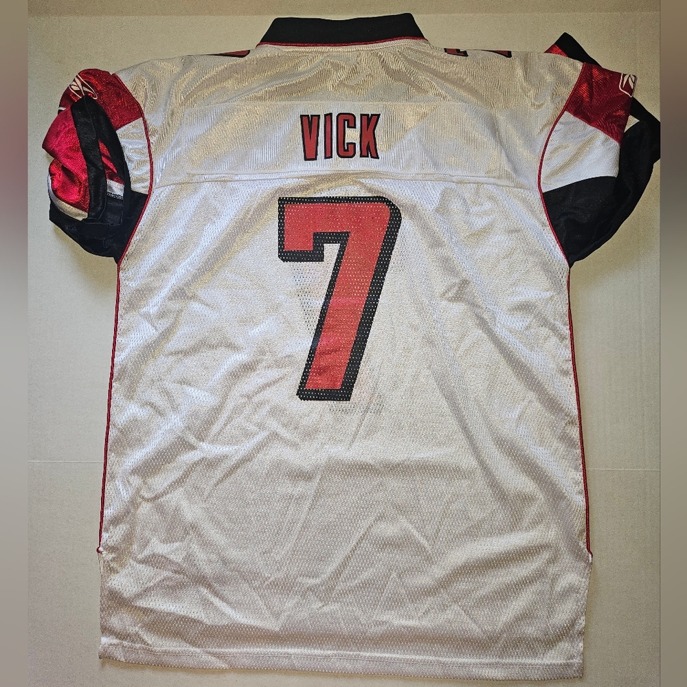 Reebok Michael Vick Falcons Red and White Jersey - Picture 5 of 6